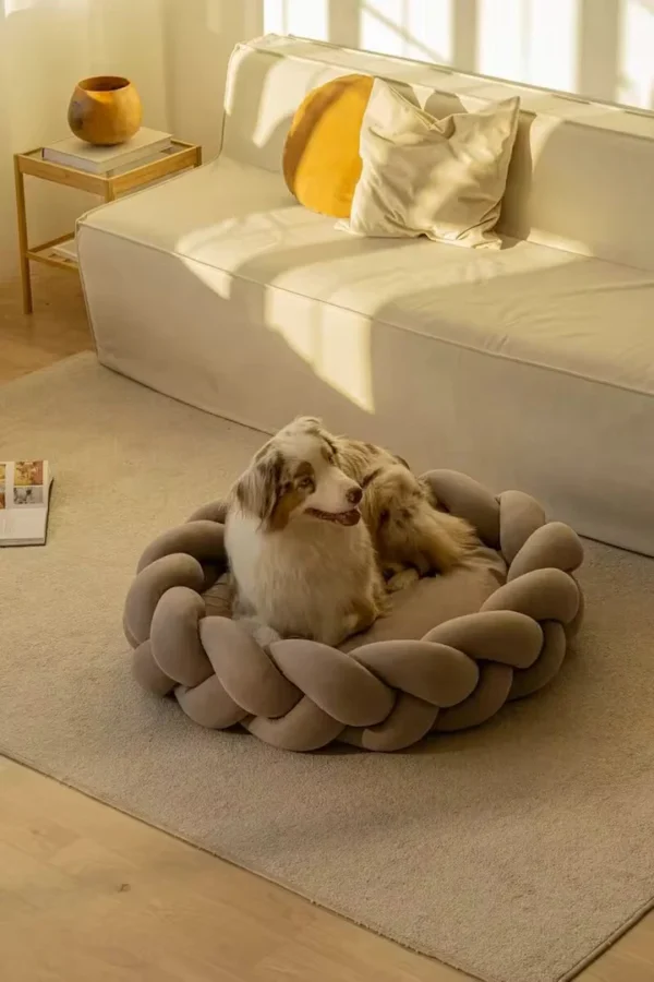 Le Château Canin - Luxury Pet Bed - Image 5